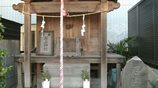 無名な神社、なにかありそうな・・