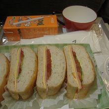 2011/5/16 ＯＺ１１３５便（関空→金浦）機内食
