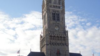 三百数十登り切った後、景色はすばらしいが、寒かった