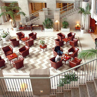 ホテル　ラウンジ