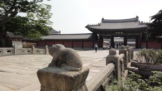 昌徳宮　ソウルに残る最古の石橋