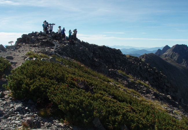 槍ヶ岳から大木キレットまでのほぼ中間地点