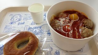 科学館を意識したネーミングメニューが楽しい