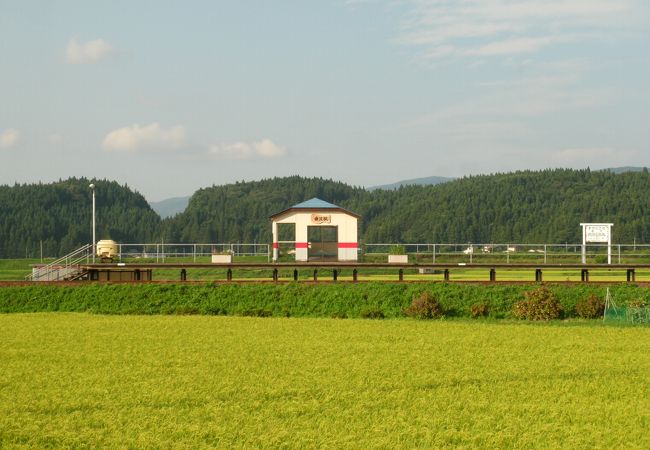 曲沢駅