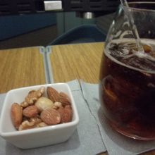 仁川−香港 CX411便　ドリンクサービス