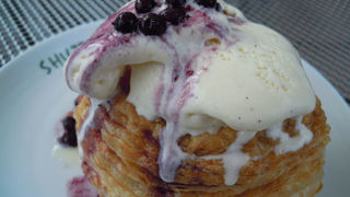 テラス席でおしゃれランチ。