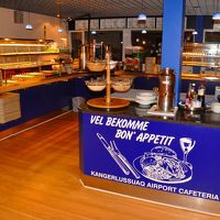 カフェの朝食ビュッフェ入り口