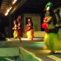 ホテル内BBQのポリネシアンショーも良かったです。