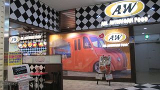 沖縄ではお馴染みのファストフード、宮古島2店舗目が2012年にオープン。