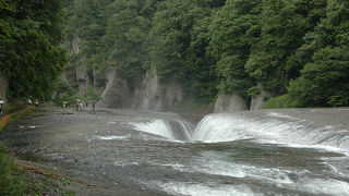 足元に注意！！