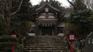 金太郎が祭神の公時神社