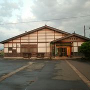 飯豊町の中心駅です