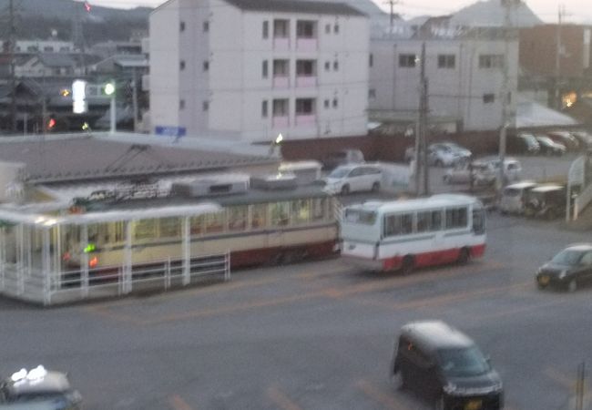 後免町駅前にはごめん駅があります。