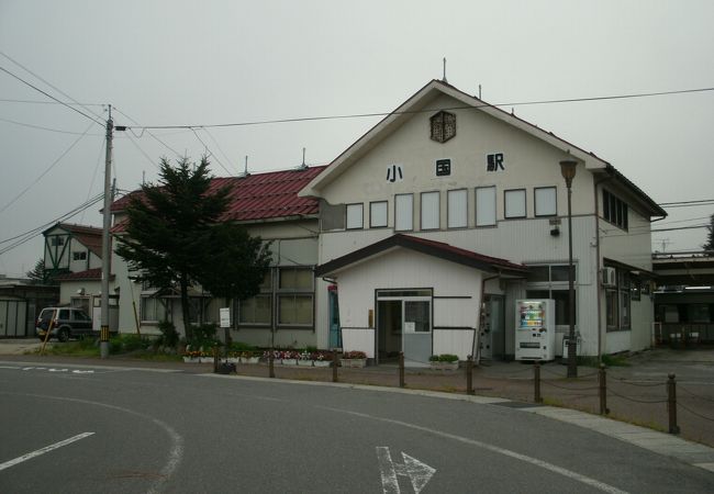 風格のある駅舎です