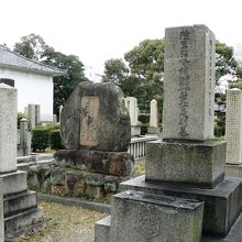 日本最大最古の陸軍軍人墓地、真田山陸軍墓地