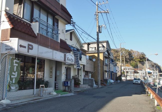 よく行く喫茶店　エビピラフをたべたところ