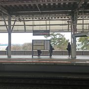 二子玉川駅（にこたま）には、東急田園都市線と大井町線が乗り入れています