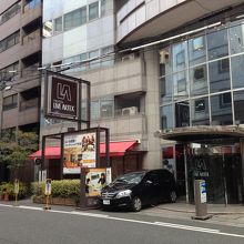 上本町の高級ビジネスホテル