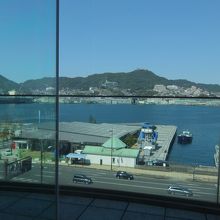 長崎港が一望できます。