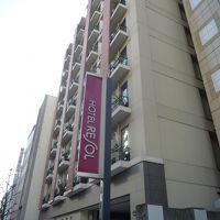 繁華街から少し離れた静かな雰囲気