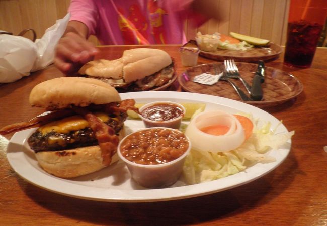 どこのフーターズとも変わらない味＜現在閉店＞