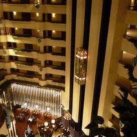 ロビーフロアが吹き抜けになっています