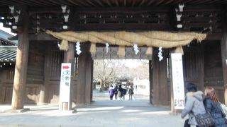 重厚な造りです。