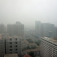 天気は快晴でも残念な視界