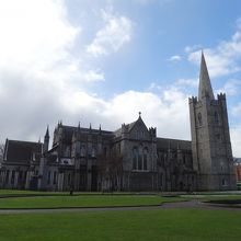 散歩に気持ちのよい公園です。