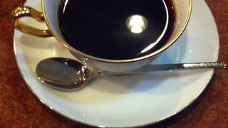 クラッシックが流れるお店-ショパン-