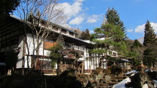 豪雪地方の新潟にあった旧家屋の博物館