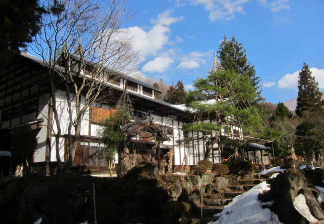 豪雪地方の新潟にあった旧家屋の博物館