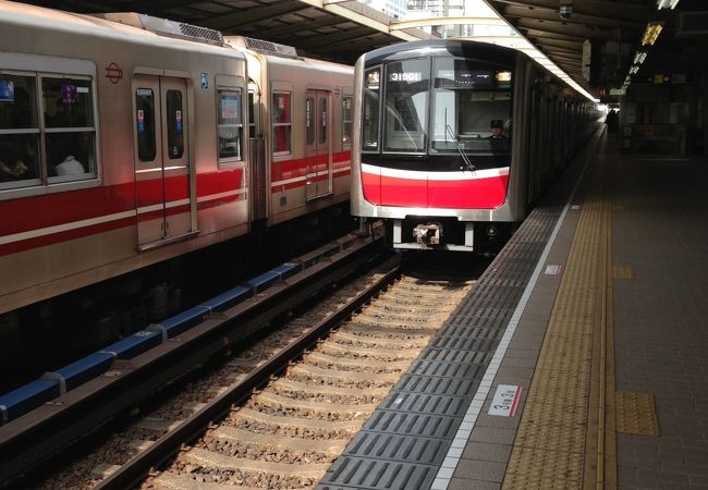 阪急と御堂筋線の乗換駅