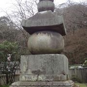 全国最大規模の鎌倉時代の五輪石塔