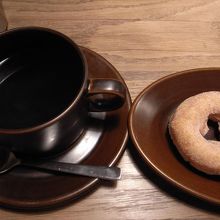 コーヒー＆ドーナツ