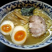 九段の名物ラーメンです