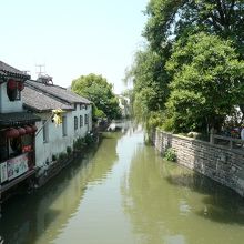 落ち着いた街並み