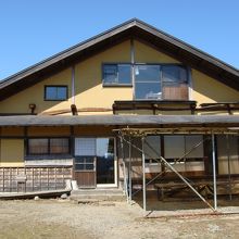 博物館は古民家を改造してボランティアが作成しました。