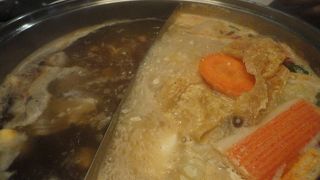 落ち着いた雰囲気で頂くタイスキ！