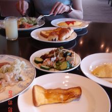 朝食ブッフェ