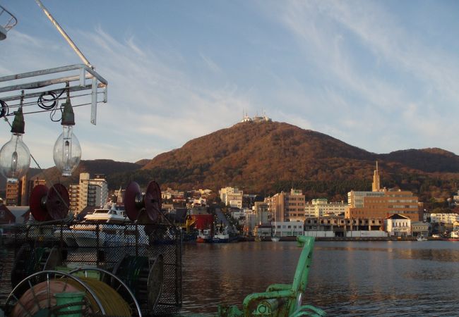 港から見た函館山も素敵やろ〜