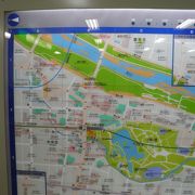 中島公園の北端にある南北線中島公園駅