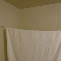 答え：洗濯物用の物干し（巻取り式）でした。自宅にも欲しい。