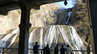 水量不足だった袋田の滝