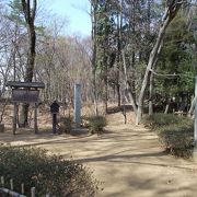 古河総合公園の中にあります