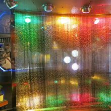 １階の目立ちすぎる噴水