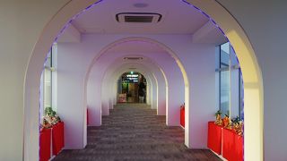 こじんまりしているけど便利な空港