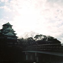 遠目から眺めてもよく目立ちます