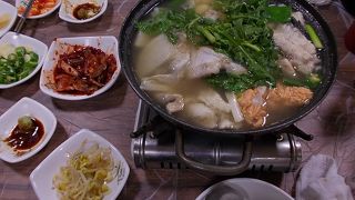 市場で食事ができます！