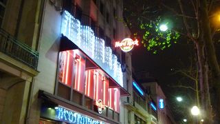 ギターピンを買いに！